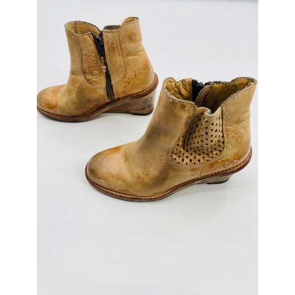 Bedstu Countess Cognac Brown Leather Wedge Heel Ankle Booties Size 6.5 - Picture 7 of 13